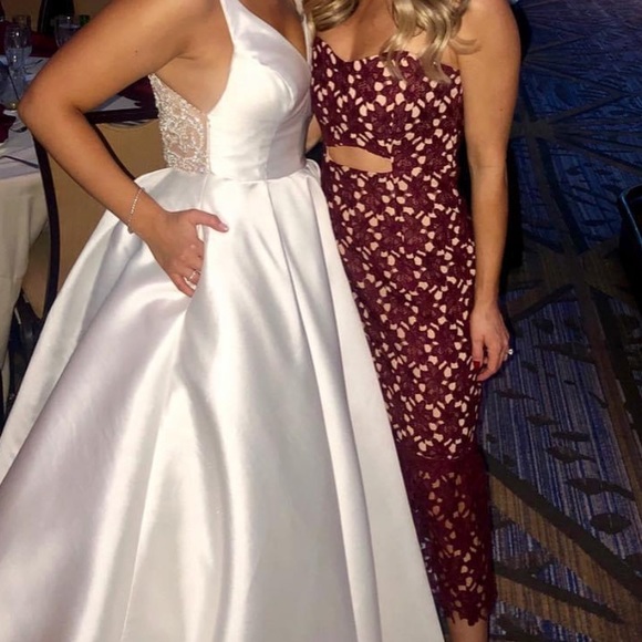 Burgundy Slate & Willow dress - Picture 2 of 3